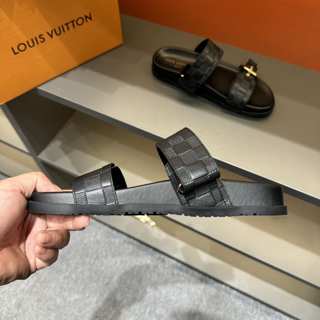 Louis Vuitton Slippers